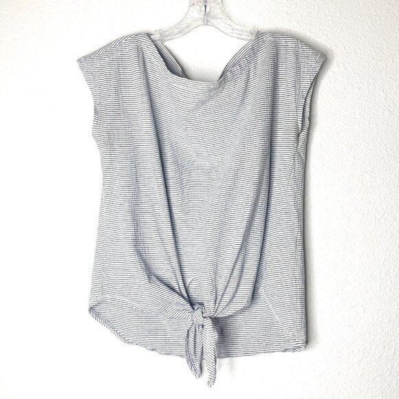 Max Studio Womens Short Sleeve Front Knot Tie Top Blouse Striped White Blue Sz S - Picture 1 of 9